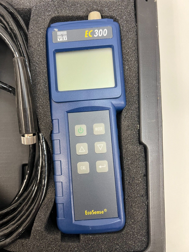 YSI ECOSENSE EC300 CONDUCTIVITY METER