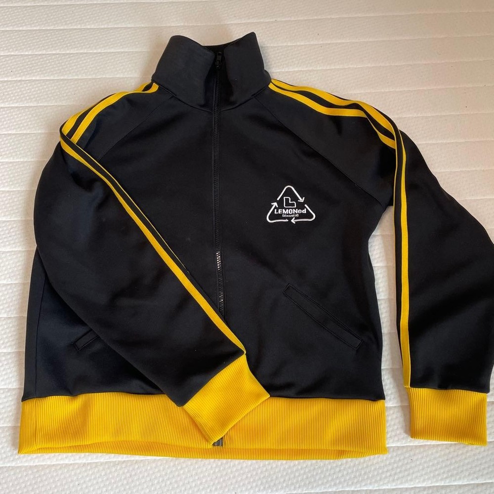 LEMONed black yellow jersey