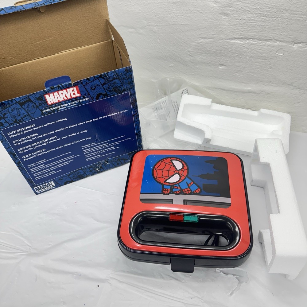 Marvel Spider-Man Mini Waffle Maker - Marvel Kitchen Appliance