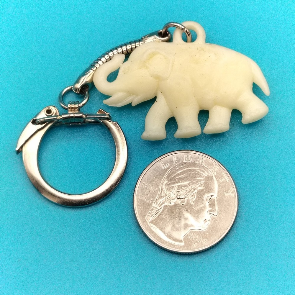 Elephant Keychain Metal Quick-Release Plastic Figural Vintage