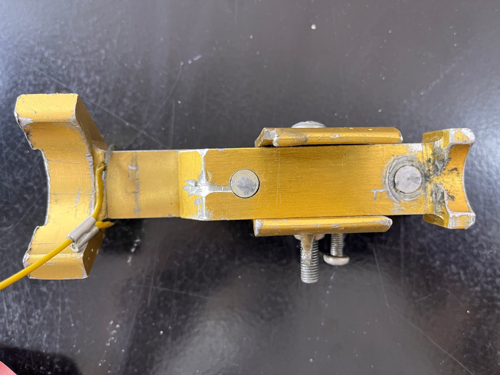 Boeing 757 B27009 LOCK-OUT EQUIPMENT PCU ELEVATOR