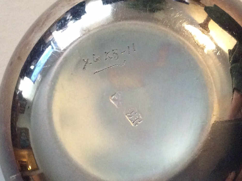 Crested Silver Wine Taster Bowl Or Porringer