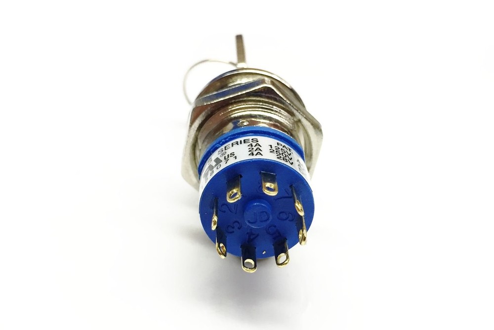 3 Position Single Pole Momentary On-Off-Momentary On Keylock Switch