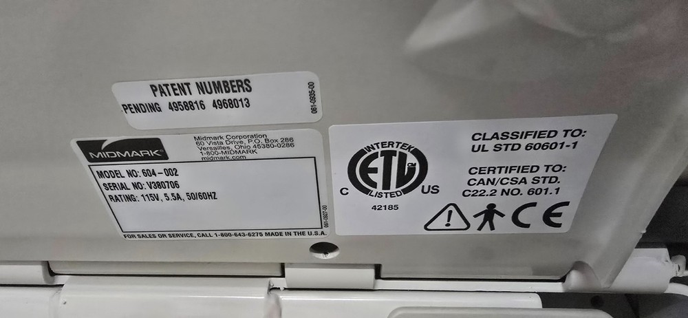 Midmark 604 Exam Table Very Good Condition