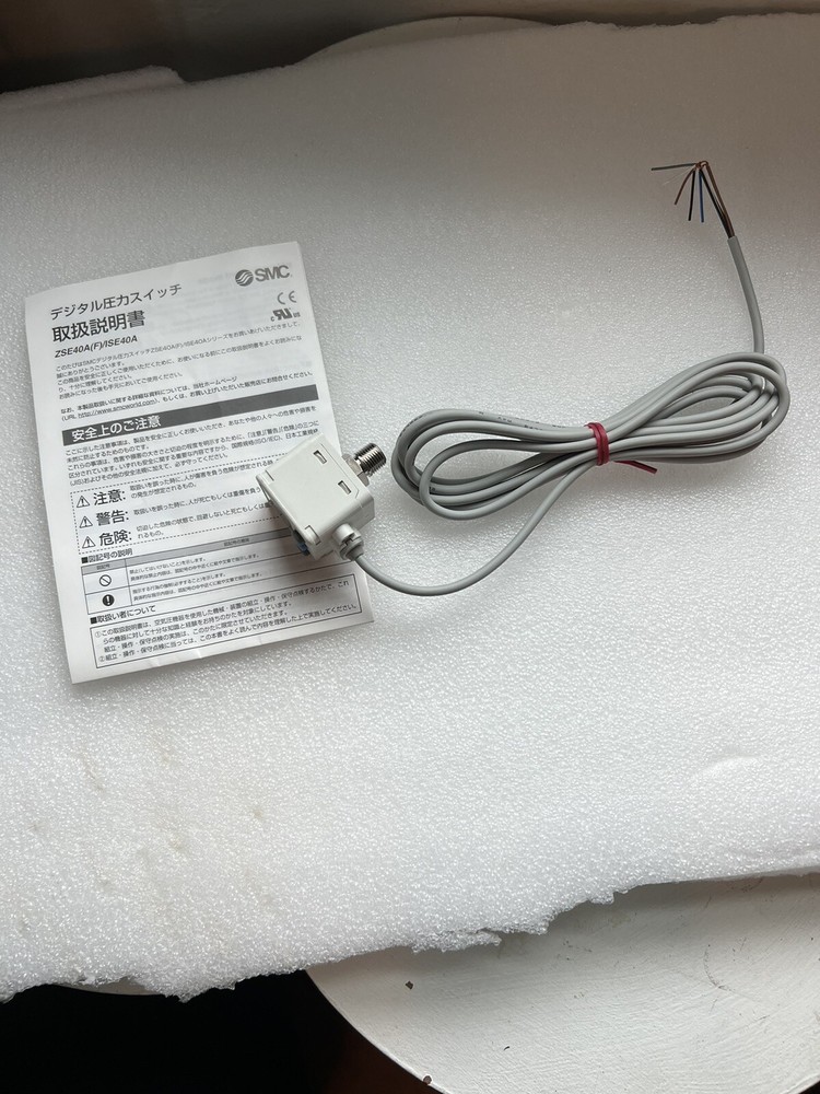 SMC ZSE40A-01-V Digital Pressure Switch