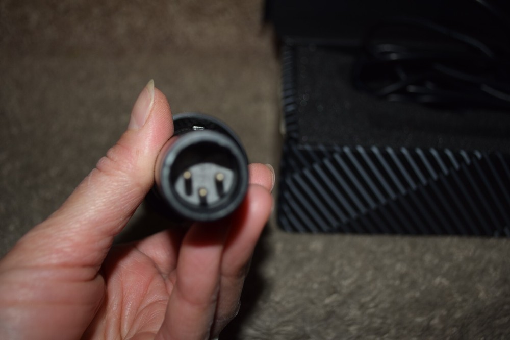 Vintage Pro. 2 Dynamic Microphone Model No. DM-405