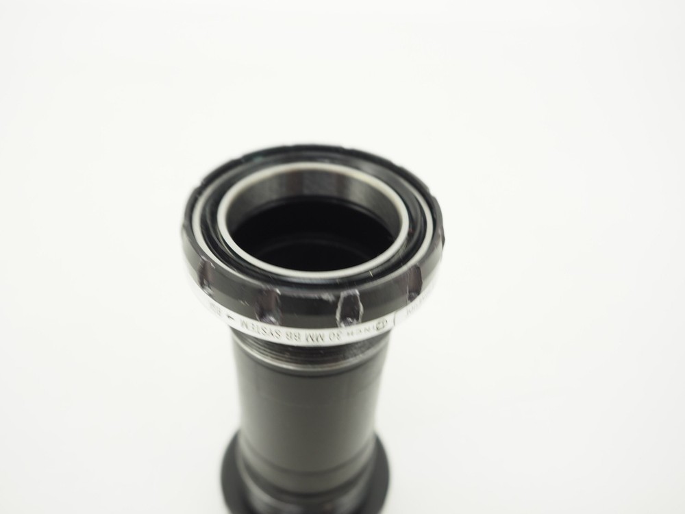 Race Face 30mm BSA 68/73mm Cinch Threaded Bottom Bracket Black