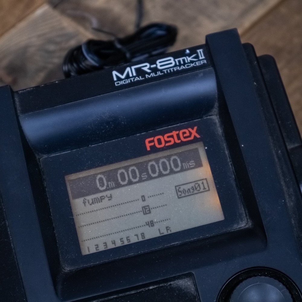 Fostex MR8 MKII Digital Multitrack Recorder MR-8 MK2 Studio Multitracker U269796