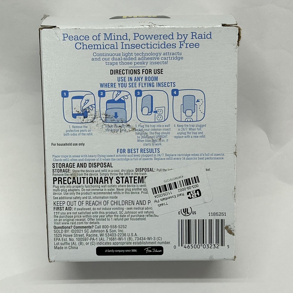 Raid Essentials Flying Inspect Light Trap Starter Kit 1 Device & 1 Refill New