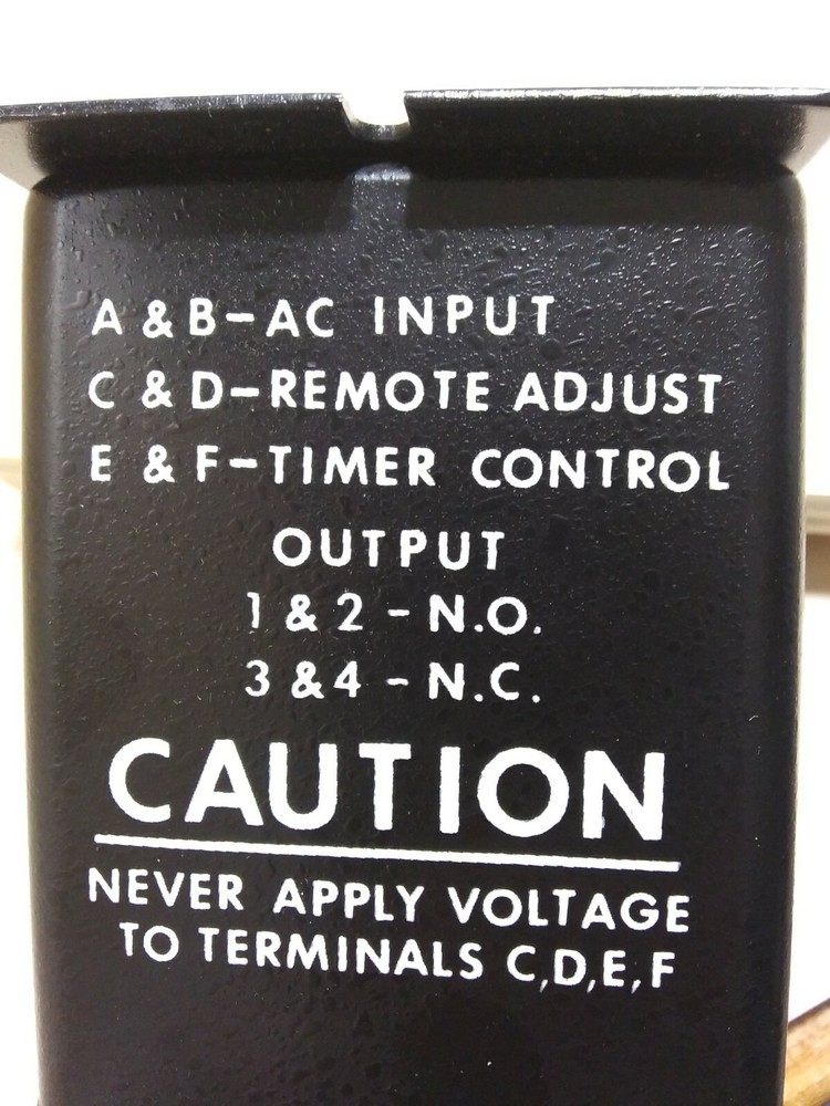 ISSC 1013-1-D-1-B On Delay Timer NEW