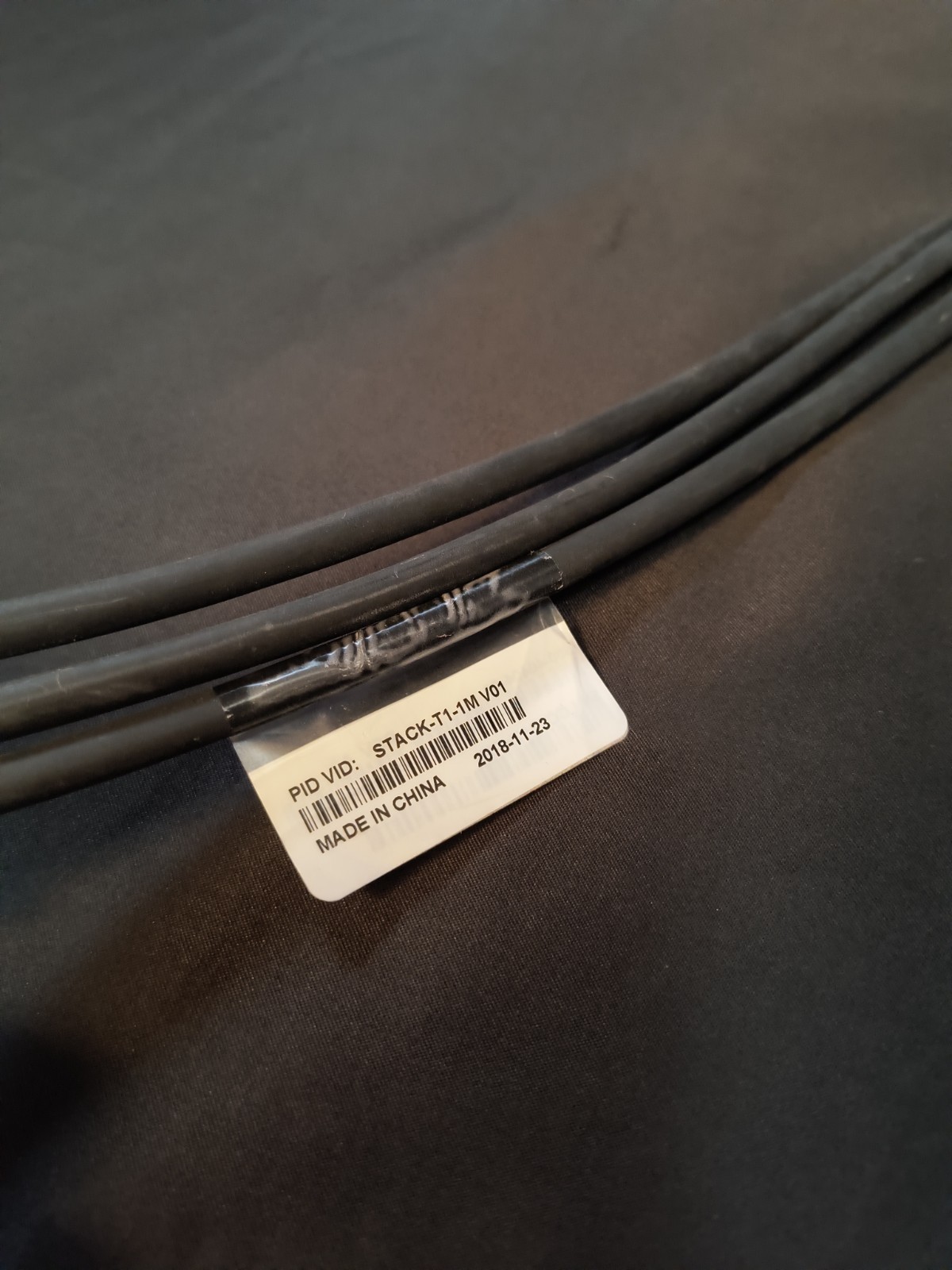 Cisco STACK-T1-1M V01 Stacking Cable 800-40404-01 for 3850 Series