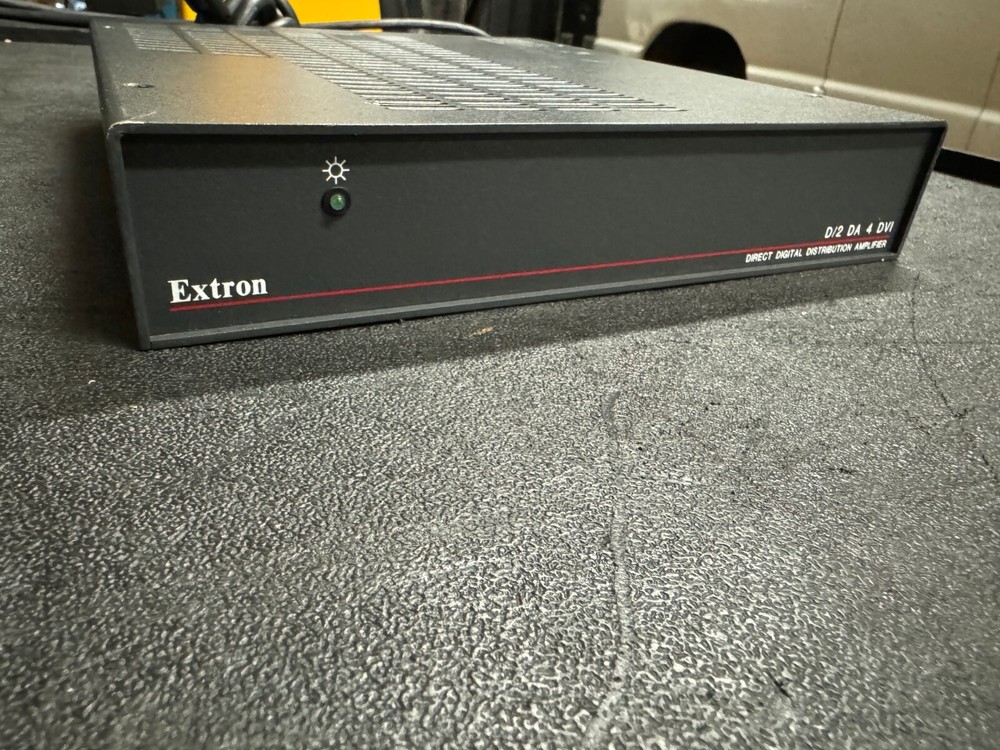 EXTRON D/2 DA 4 DVI DIRECT DIGITAL DISTRIBUTION AMP