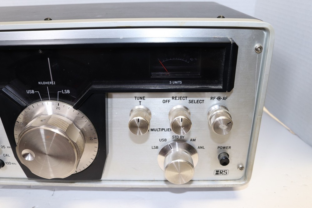 w/VIDEO - REALISTIC - MODEL SX-190 - BASE STATION SHORTWAVE RECEIVER - WORKING