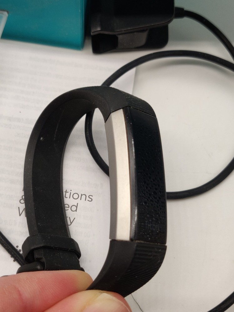 Fitbit Alta HR Activity Tracker - Black Band Needs New Battery READ