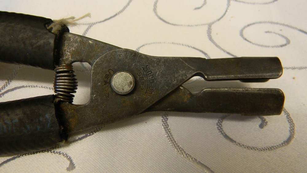 SNAP-ON 7" LONG SPARK PLUG BOOT PLIERS #SBP2