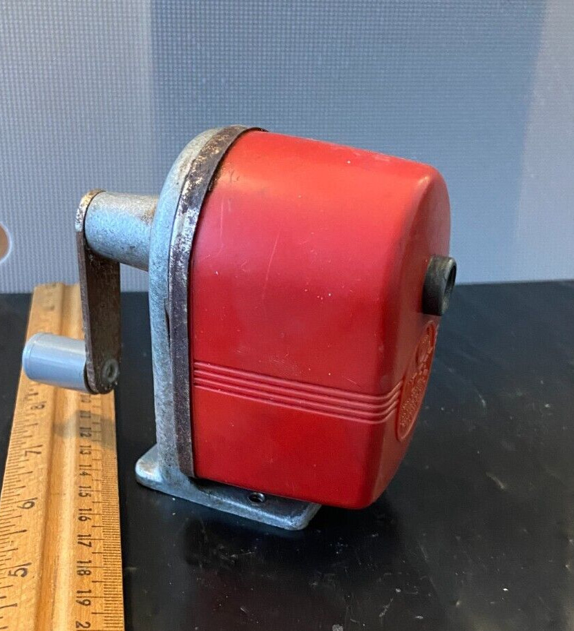 Vintage APSCO MIDGET Pencil Sharpener (Red) CIRC 1950'S