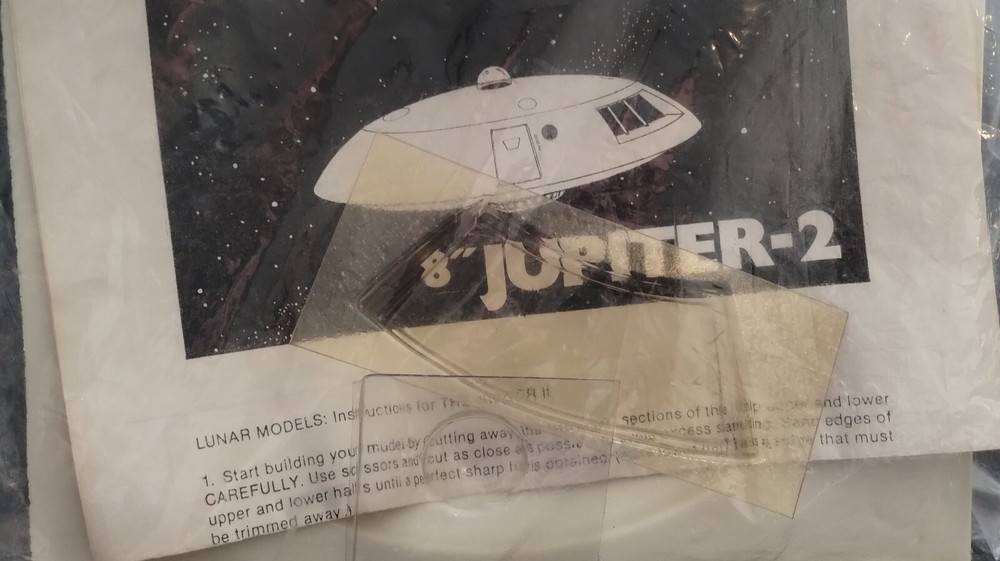 Lunar Models Jupiter II 8" Diameter W/Alpha Moonbase. Read Description