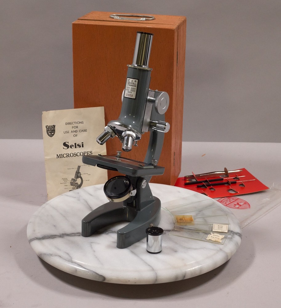 Selsi 1200x microscope with box and accessories. Immaculate condition.