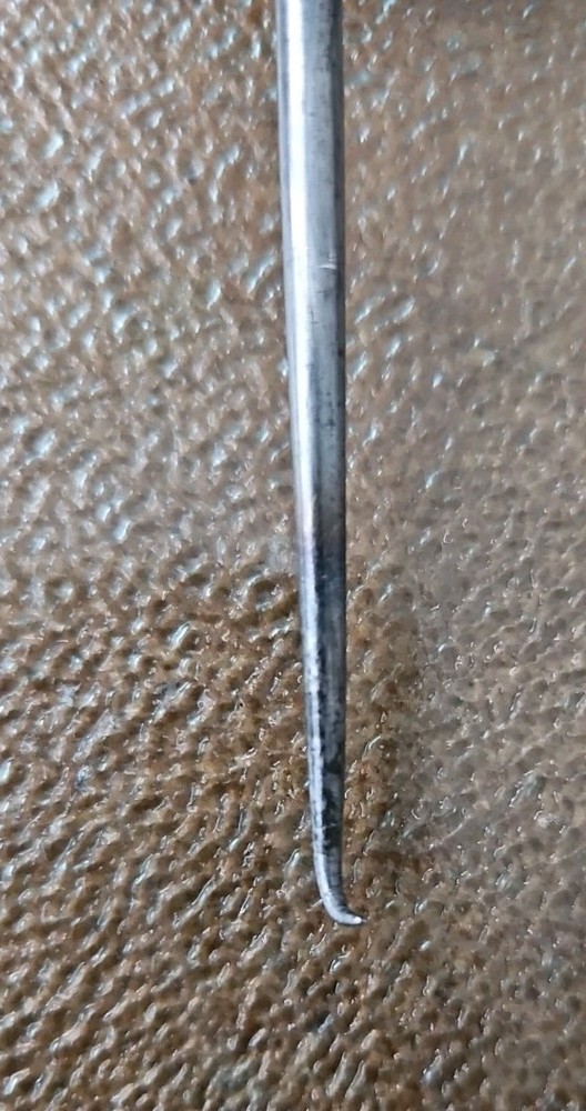 Vtg 4.5" red handle Hook awl