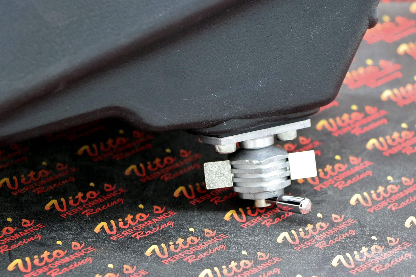 NEW Yamaha Banshee GAS TANK + fuel cap + Vito's dual outlet HIGH FLOW PETCOCK