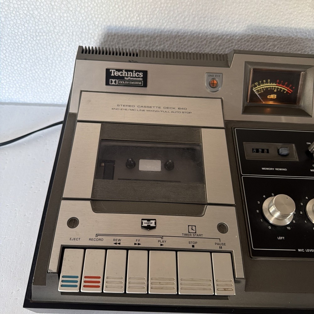 Technics RS-640US.