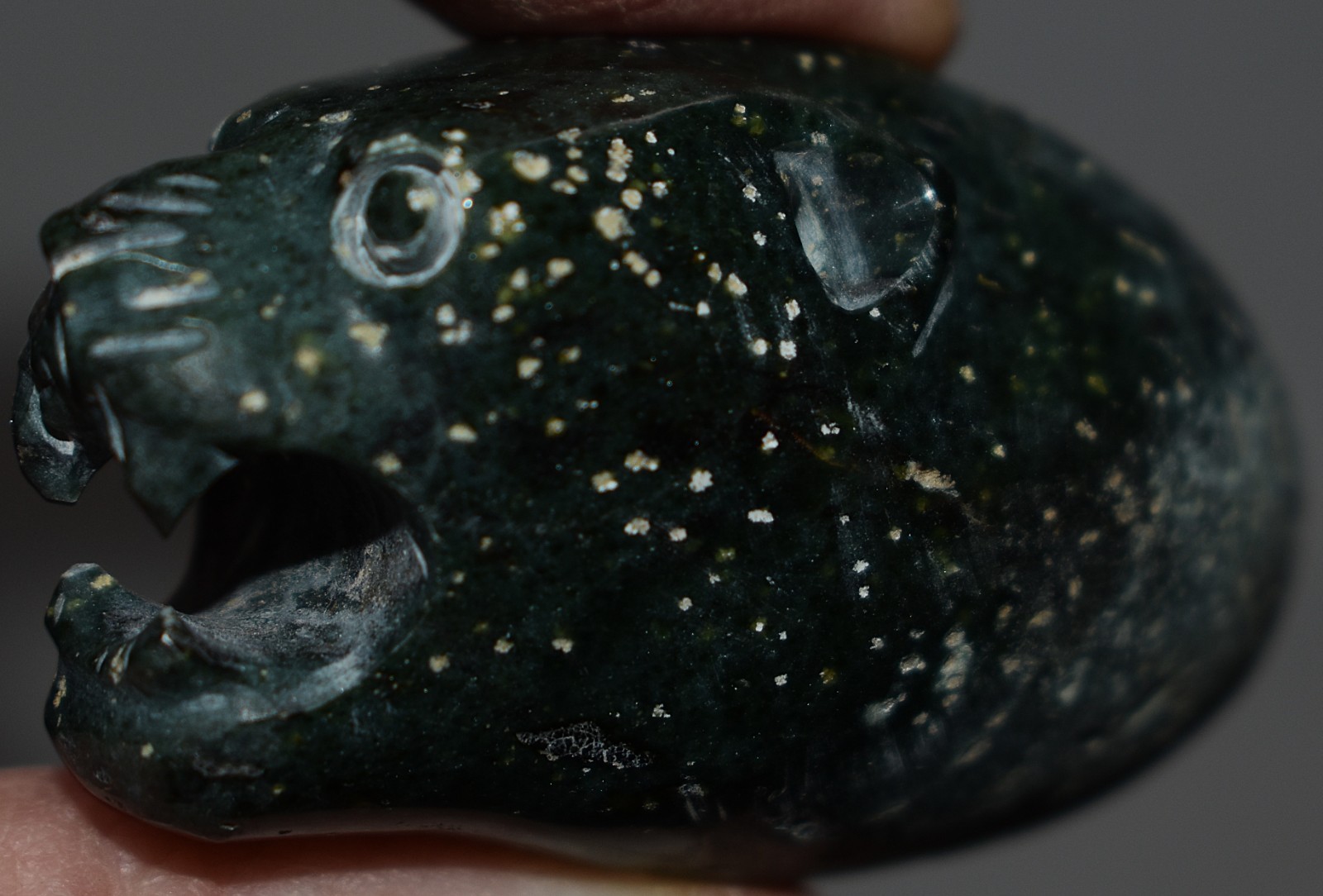 BEAUTIFUL MAYAN JAQUAR HEAD PENDANT, hole through ears, 2"