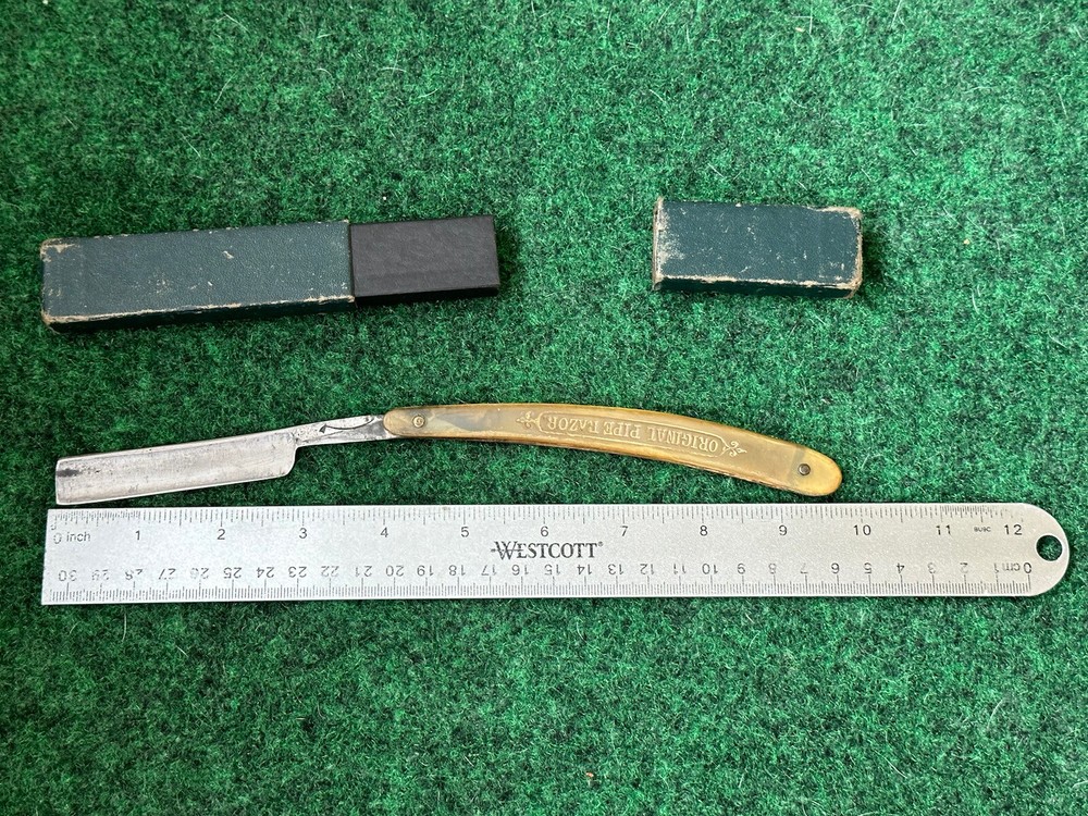 Vintage “original Pipe” Razor