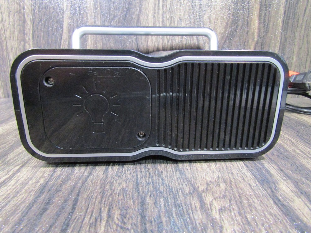 Discovery Merch Source Wonderwall Projector-DX Small Blackpro Model # 1637401