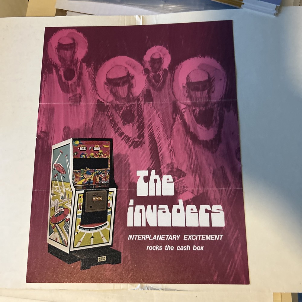 NOS Folded ORIGINAL  THE INVADERS    MIDWAY     ARCADE GAME  FLYER
