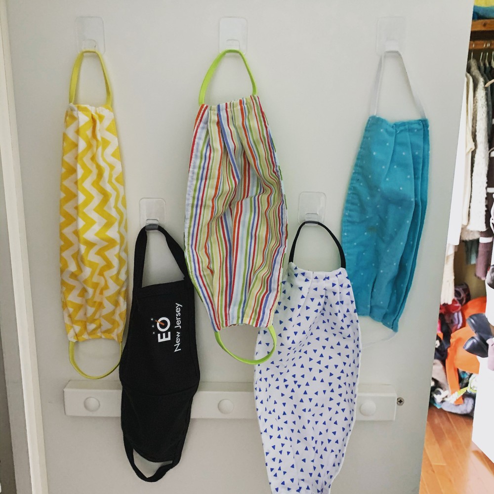 3M Command [Removable]: Mirror Organizer with 3 Key Hooks (Quartz)