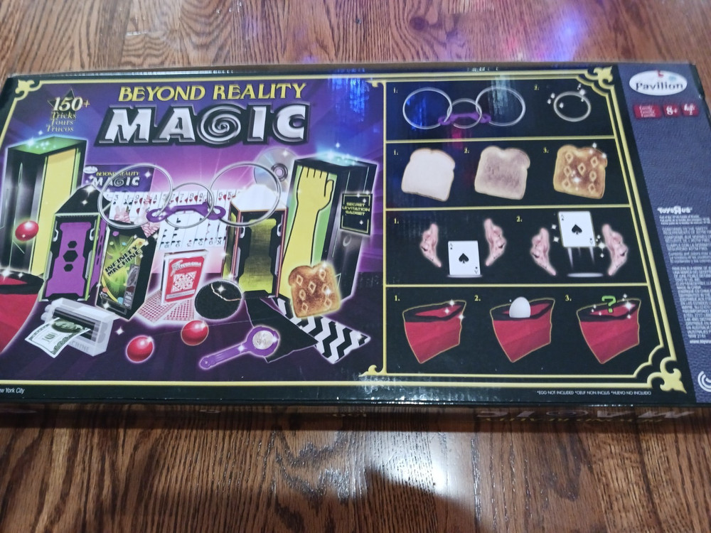 Magic Kit Over 150 Tricks w/DVD