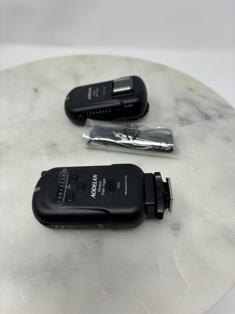 AODELAN FT-8 WIRELESS FLASH TIGGER SET TRANSMITTER & RECEIVER