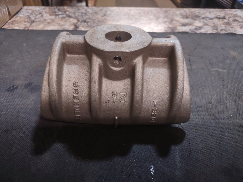 Greenlee 1-3208 2 1/2"conduit bending shoe