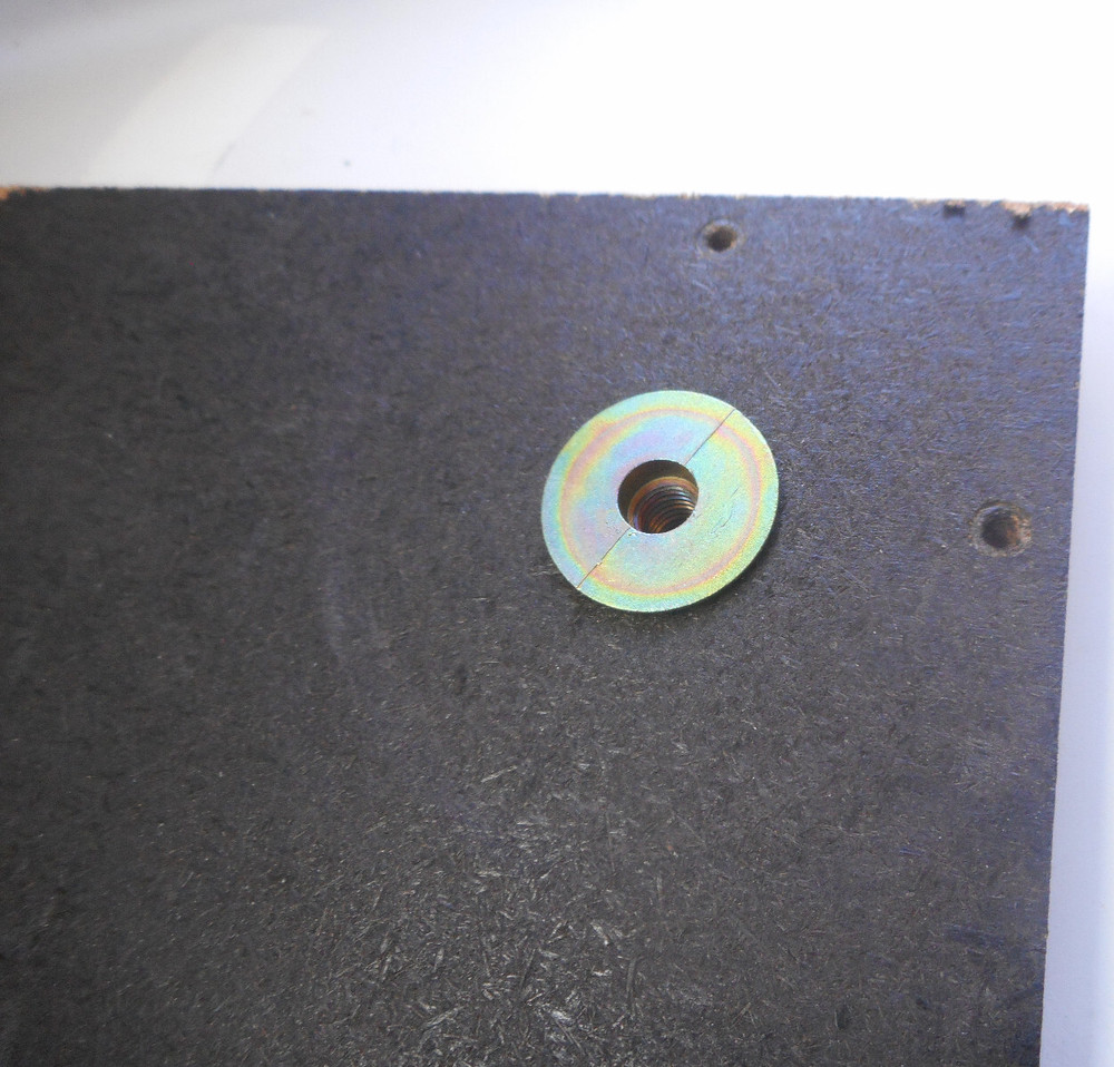 NUMARK TURNTABLE TT1400 - BOTTOM COVER - PARTING OUT