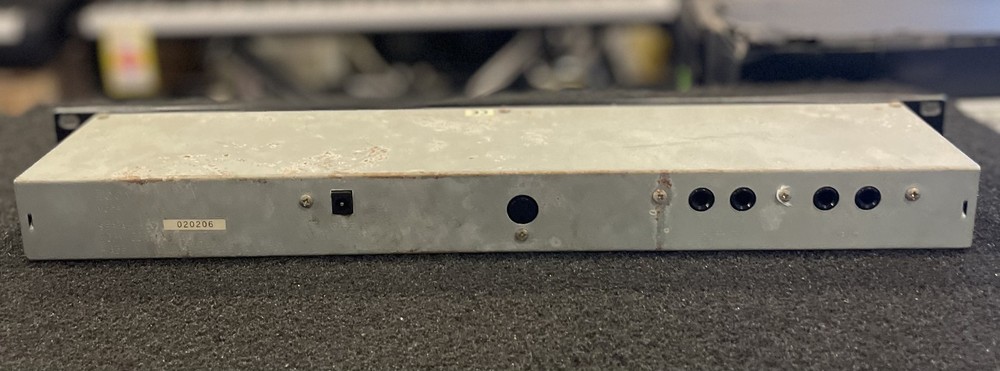 1996 Zoom Studio 1204 Digital Multi Effects Processor Silver w/ Power Cable