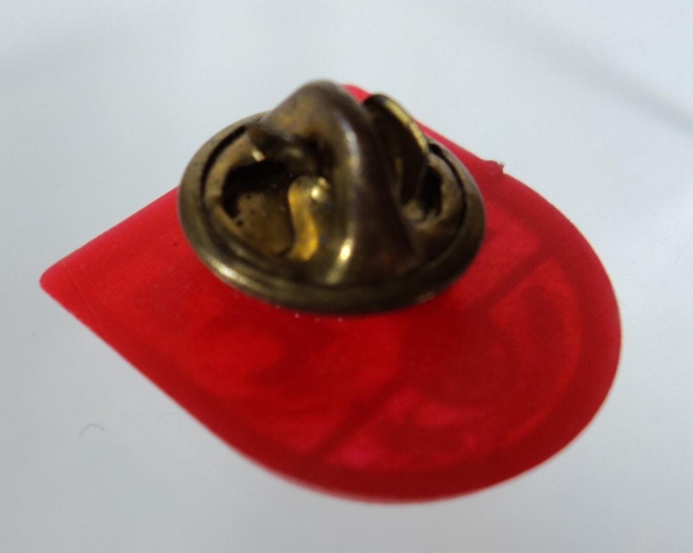 Vintage Red Old Milwaukee Light Plastic Beer Pin