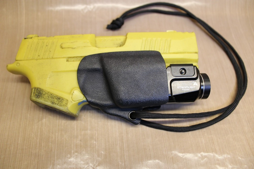 Kydex Trigger Guard for P365 XMacro with Rail Mounted Light