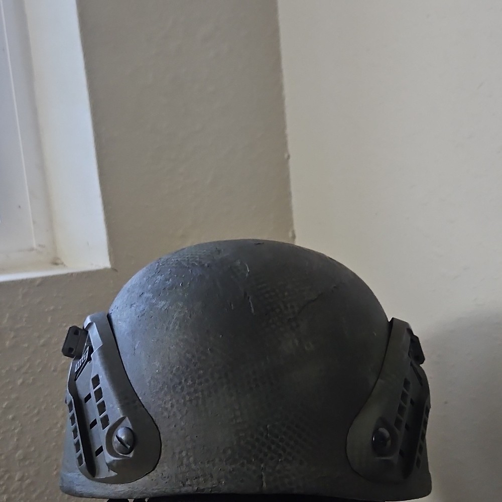 ACH Ballistic Helmet - Medium