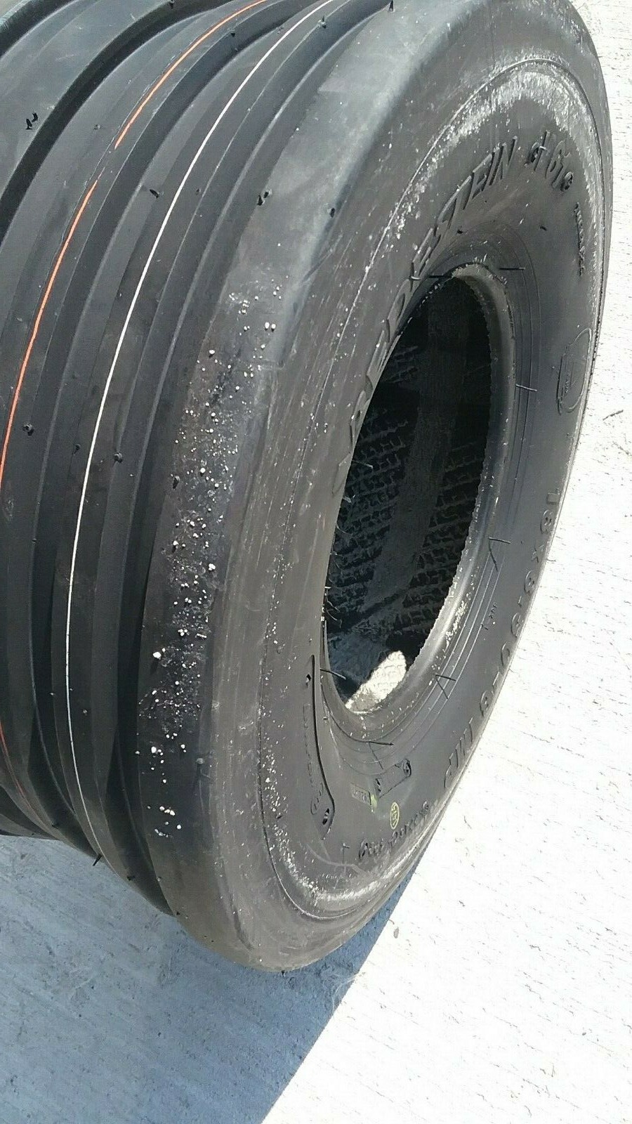 2 - 18x8.50-8 4-Ply Vredestein V61 5-Rib Deep Tubeless Tires and Tubes