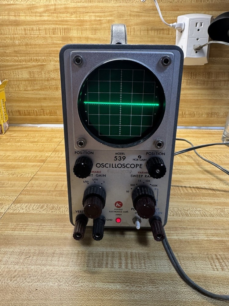 Kikusui Model 539 Oscilloscope Powers On But Untested