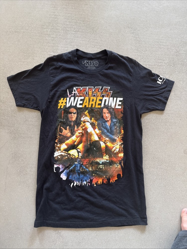 LA KISS Black #We are One 2016 Football  Schedule Graphic T-Shirt Size Small