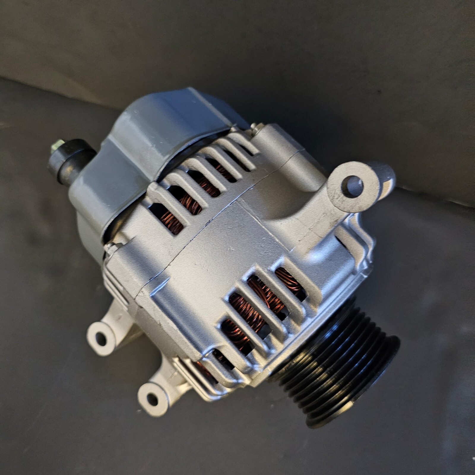 2002 to 2006 Acura RSX Type S ONLY. L4 2.0Liter Alternator Oem Reman by Rvv