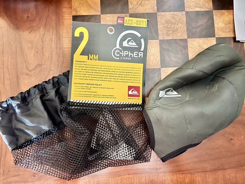 Quicksilver Surf Cap 2mm New with Tags In Package