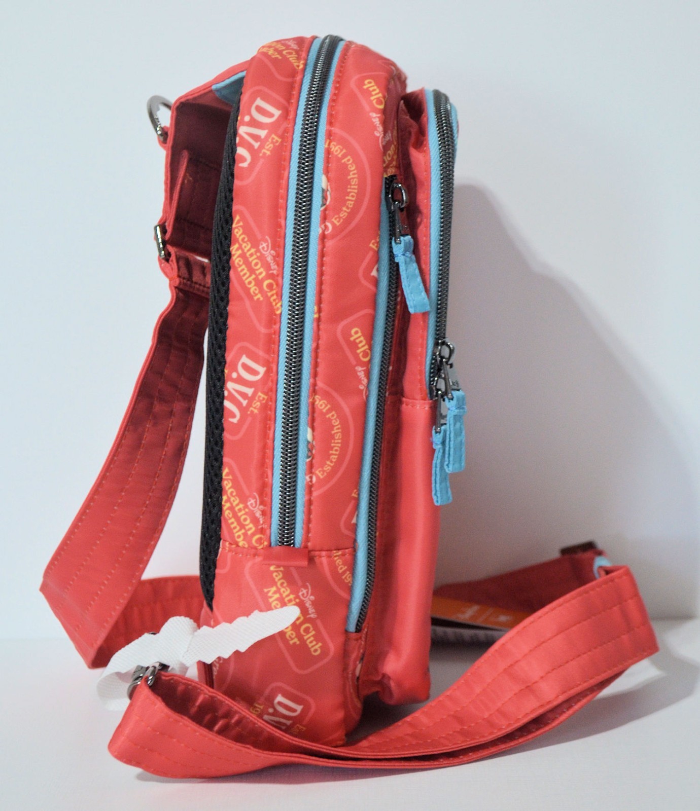 Disney Vacation Club Member Mickey Shoulder Strap Lug Backpack DVC Bag