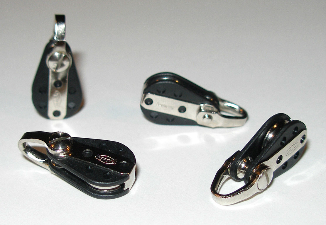 PEKABE 515 Single Block Model Sailboat Yacht R/C