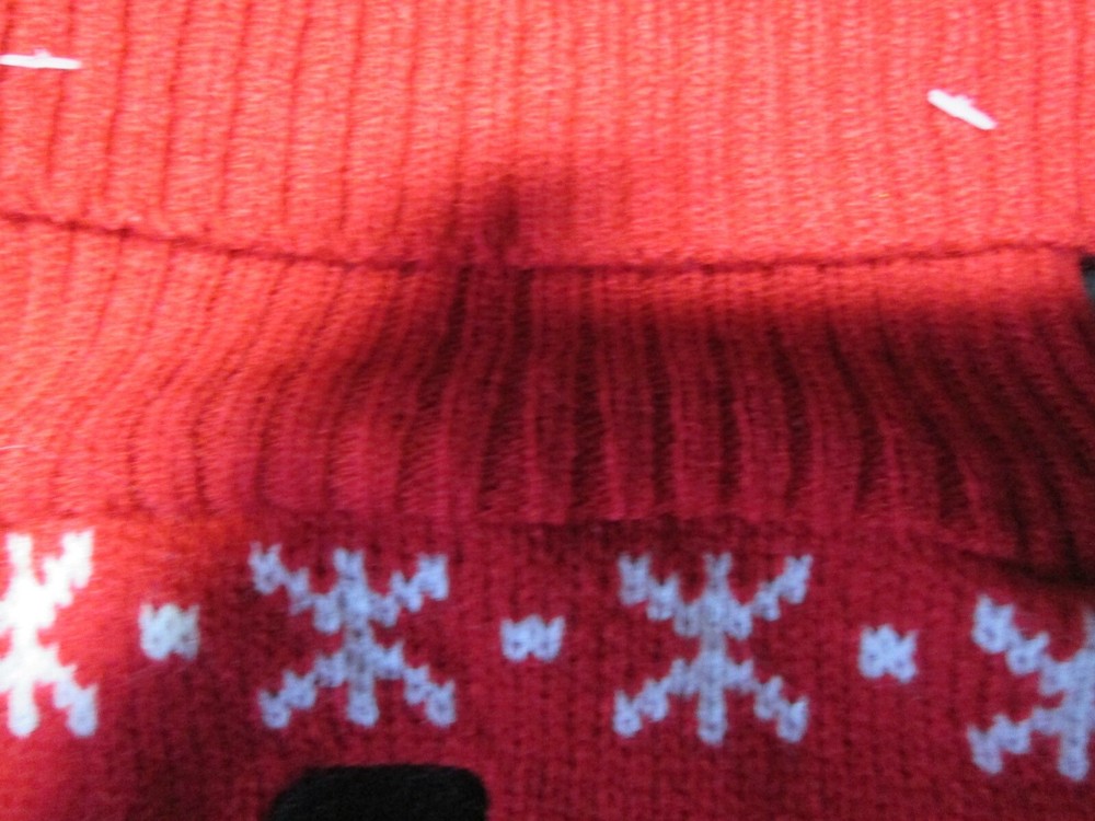 Pet Snowman Sweater Medium NWT