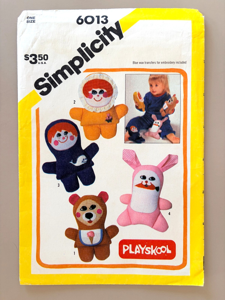 1980's Simplicity Finger Puppets w/Transfer Pattern 6013 Size 7" UNCUT