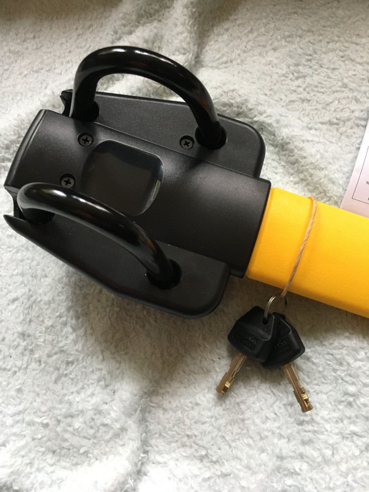 BRAND NEW STOPLOCK MAXIMUM SECURITY STEERING WHEEL IMMOBILISER