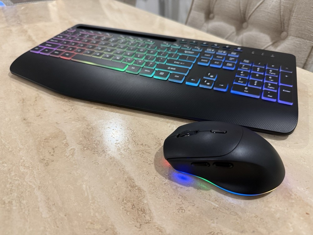 Sablute KM22 MAX Wireless Backlit Keyboard & Mouse Combo for Mac or PC - Black.