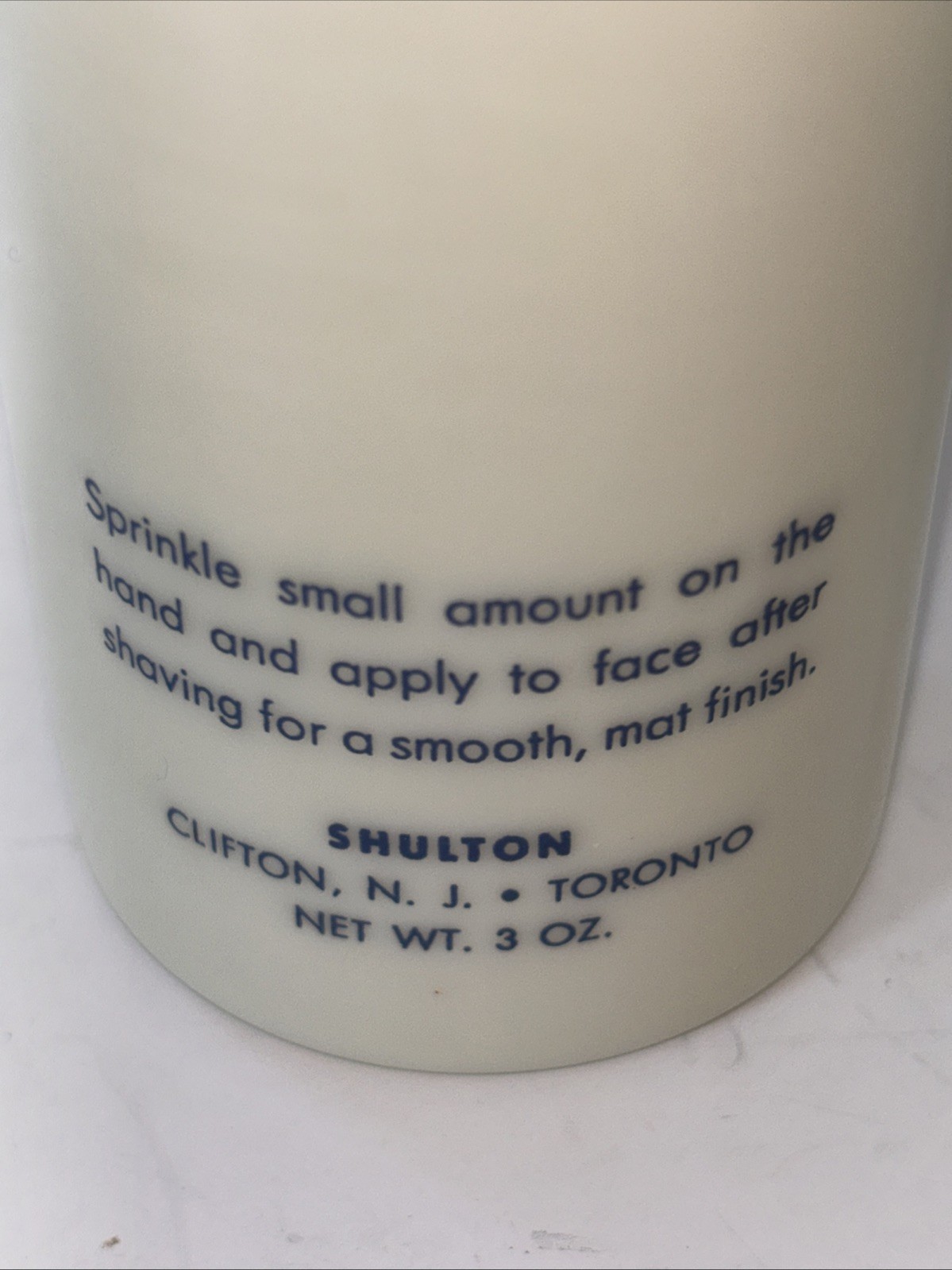 Vintage OLD SPICE Shulton After Shave Talcum Powder 3 OZ Milk Glass Bottle Full